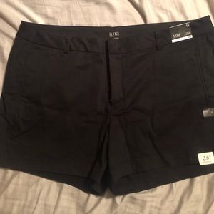Ana black shorts